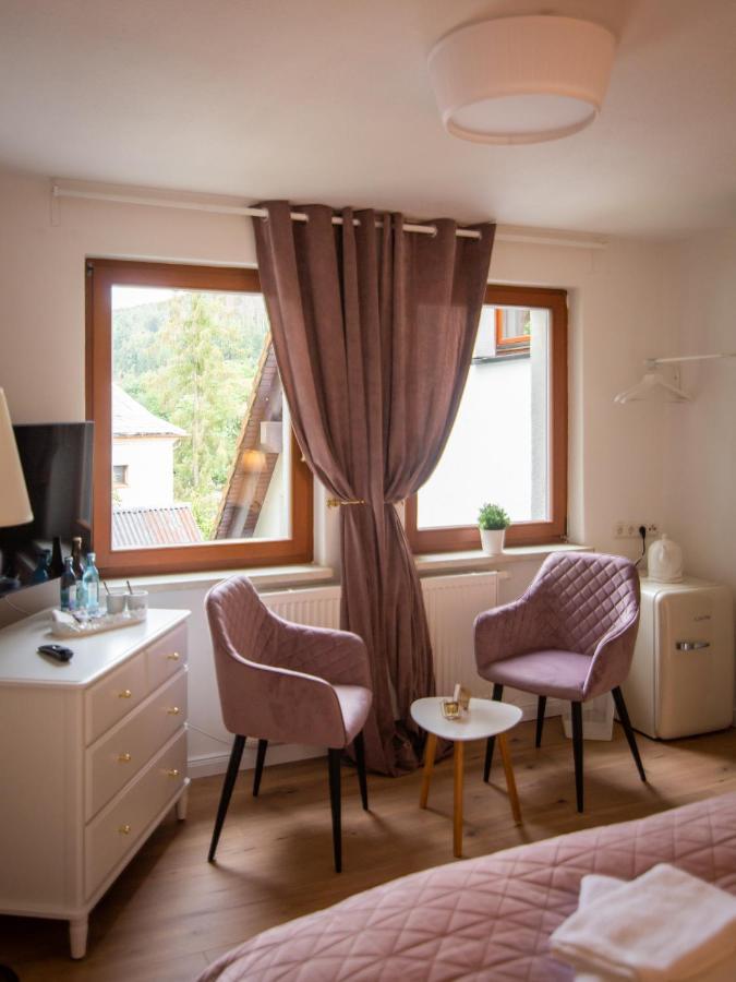 Apartone Land-Hotel Sebnitz Buitenkant foto